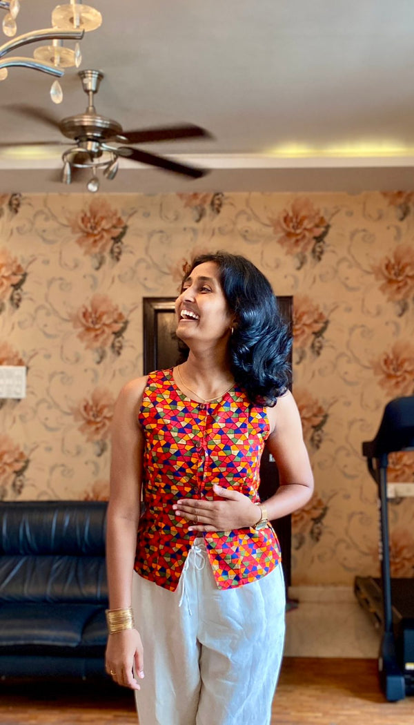 Multicolor Geometric Sleeveless Cotton Jacket Top.